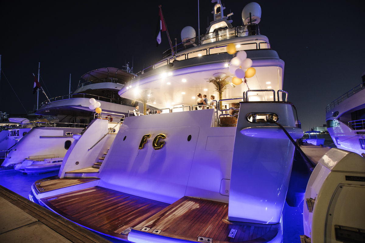 Dubai yacht party