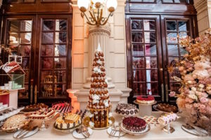 luxury-sweet-table-for-paris-wedding