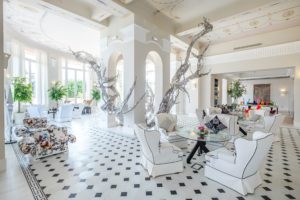 Le Beauvallon : South of France destination Wedding Venue living room