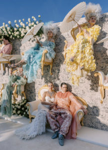 Period performers at luxury Chateau de Vaux-le-Vicomte wedding